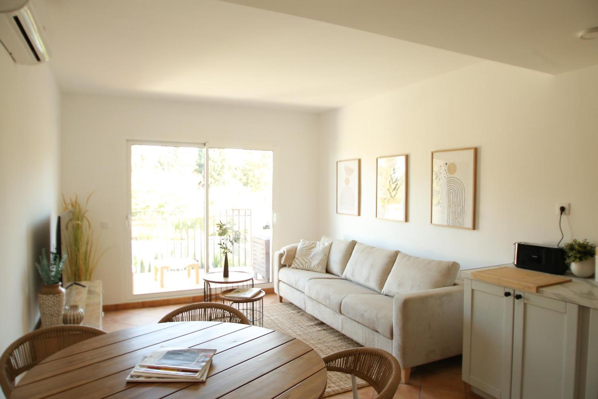 Apartament Modern Flat With Montgo View Denia Zewnętrze zdjęcie